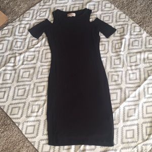 Philosophy midi cold shoulder dress